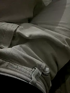 YawlingJingoist online show from November 21, 2025, 5:45 pm