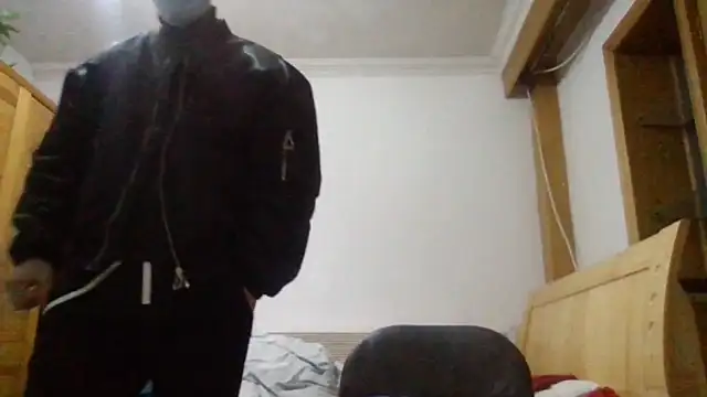 shuai321 online show from January 21, 2025, 11:56 am