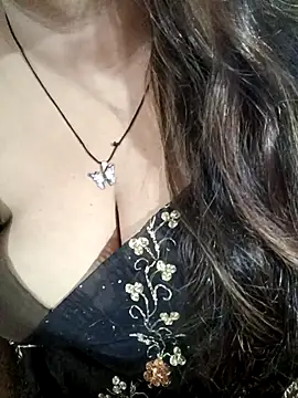 Beautyy38 online show from November 8, 2025, 3:32 am