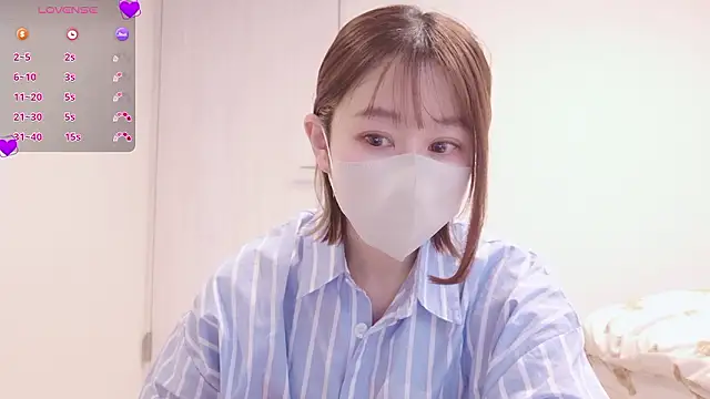 Snapshot of Mamu_Mamu_ chatting on October 22, 2025, 9:46 pm Mamu Mamu online show from October 22, 2025, 9:46 pm