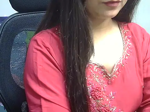 WildRuhi20 online show from February 15, 2026, 6:58 am