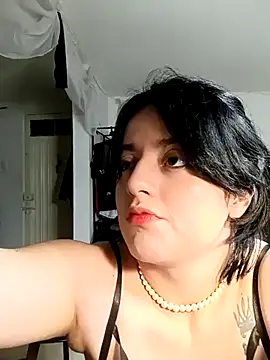 Lin-cute online show from February 21, 2025, 4:29 am