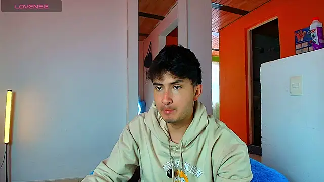 santyago taylor online show from January 12, 2026, 6:36 pm