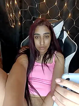 ifeelverywet andhot online show from October 4, 2025, 7:59 pm