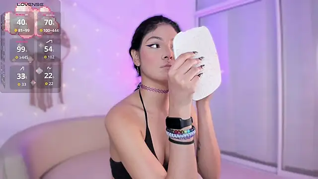 Snapshot of aisha_sakina chatting on October 7, 2025, 10:55 pm aisha sakina online show from October 7, 2025, 10:55 pm