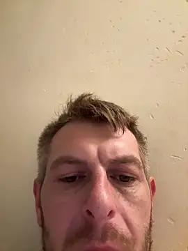 adrian90bi11 online show from April 2, 2026, 5:25 am