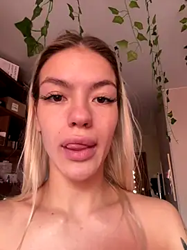 -Sexy Barbie- online show from October 7, 2025, 3:07 am