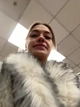 -Sexy Barbie- online show from March 11, 2025, 5:46 am