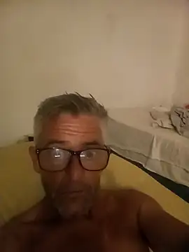 NICJOHNS online show from January 4, 2025, 4:54 am