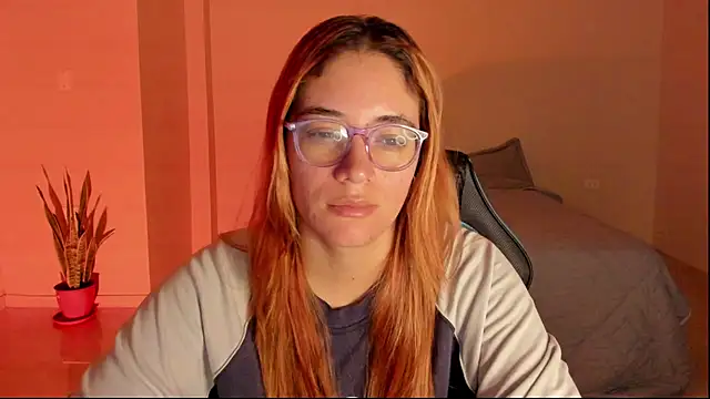 atenas 05  online show from February 21, 2026, 9:33 am