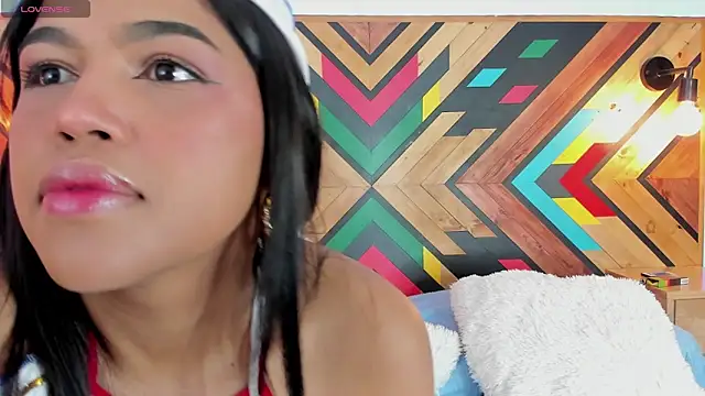 Snapshot of NaiirobiSwan chatting on October 2, 2025, 7:39 pm NaiirobiSwan online show from October 2, 2025, 7:39 pm