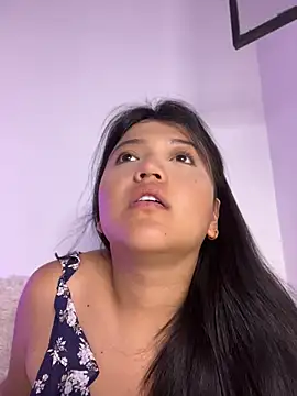 Snapshot of alisson_carolina73 chatting on May 21, 2026, 12:08 am alisson carolina73 online show from May 21, 2026, 12:08 am