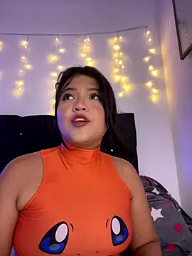 alisson carolina73 online show from November 13, 2025, 2:48 am