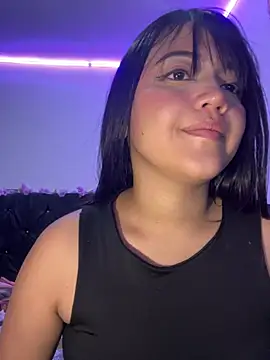 alisson carolina73 online show from February 25, 2025, 5:08 am