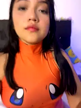 alisson carolina73 online show from September 12, 2025, 1:50 am