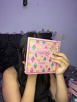 alisson carolina73 online show from March 17, 2025, 4:08 am