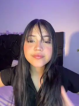 alisson carolina73 online show from February 21, 2025, 1:11 am