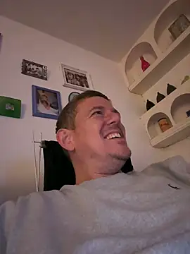 mrwright878787 online show from December 8, 2024, 3:29 am