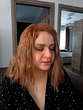 cansuozell online show from February 15, 2026, 7:42 am