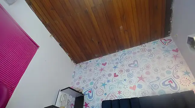 KOURTNEY-- online show from March 16, 2025, 4:41 am