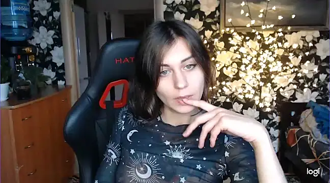 BroadFantasy online show from December 4, 2024, 12:19 pm