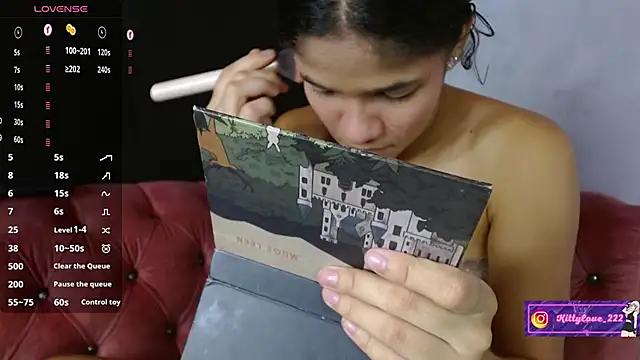 Kittysweetlove online show from December 13, 2024, 12:06 pm