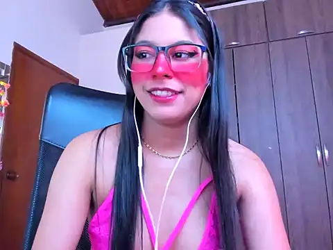  ALLYSON18  online show from September 13, 2025, 11:21 am