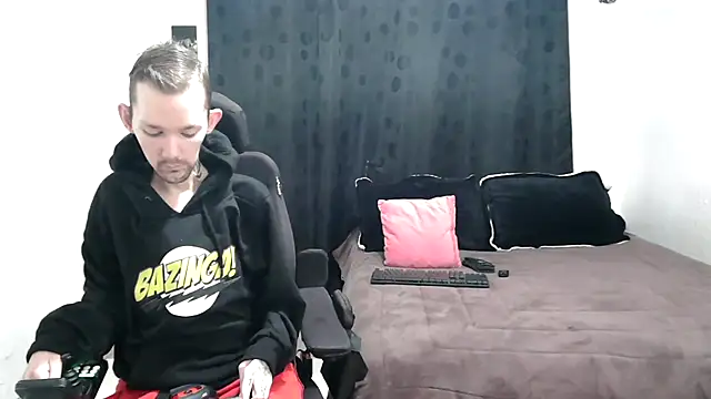 Sophia and Thomas online show from February 13, 2025, 11:50 am