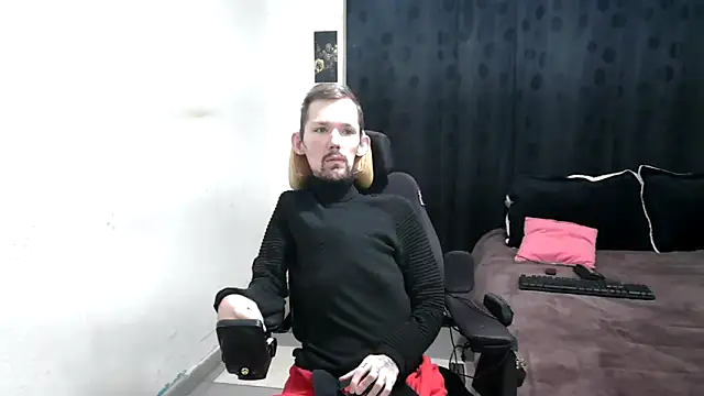 Sophia and Thomas online show from March 1, 2025, 9:40 am