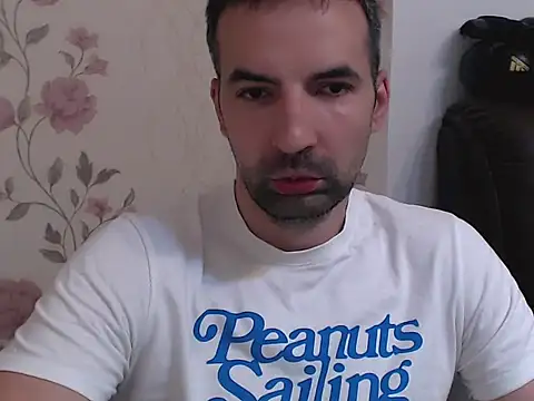 Snapshot of Leo_1617 chatting on June 20, 2026, 10:20 am Leo 1617 online show from June 20, 2026, 10:20 am