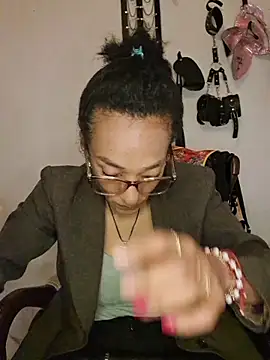 Snapshot of SamaraMartinez chatting on April 26, 2026, 2:36 pm SamaraMartinez online show from April 26, 2026, 2:36 pm