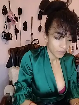 Snapshot of SamaraMartinez chatting on May 17, 2026, 9:53 am SamaraMartinez online show from May 17, 2026, 9:53 am