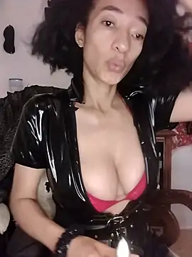 Snapshot of SamaraMartinez chatting on May 18, 2026, 10:20 am SamaraMartinez online show from May 18, 2026, 10:20 am