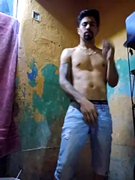 Menpolla hot online show from March 20, 2026, 8:04 am