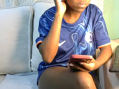 Snapshot of Caryyyl chatting on October 13, 2025, 7:21 am Caryyyl online show from October 13, 2025, 7:21 am