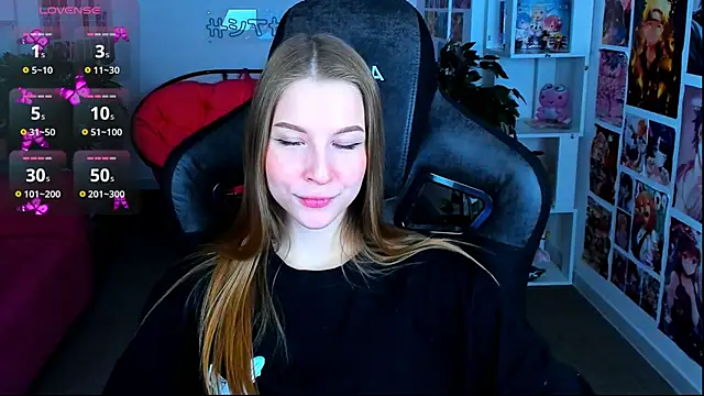 CuteMousee online show from February 12, 2025, 5:26 am