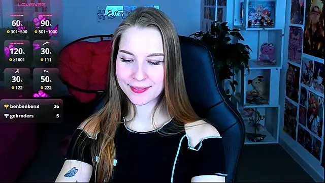 CuteMousee online show from February 3, 2025, 12:14 pm