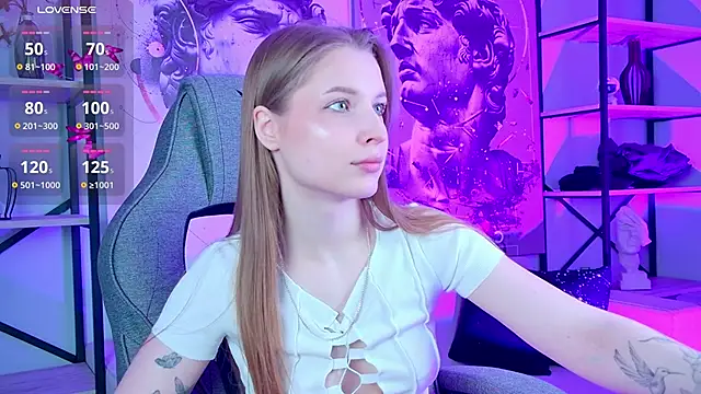 CuteMousee online show from February 13, 2026, 12:05 pm