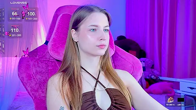 CuteMousee online show from September 26, 2025, 5:47 am