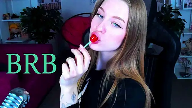 CuteMousee online show from February 23, 2026, 8:15 am