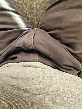 Moonbadboyss online show from October 7, 2025, 4:46 am