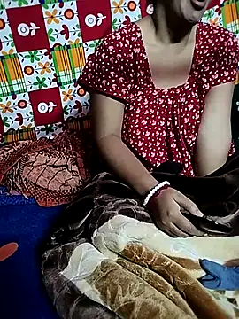 Priya-bhabi012 online show from November 27, 2025, 4:51 pm