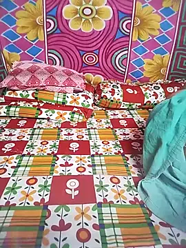 Snapshot of Priya-bhabi012 chatting on January 7, 2026, 7:57 am Priya-bhabi012 online show from January 7, 2026, 7:57 am