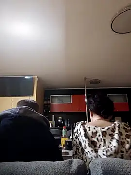 paradise777777 online show from December 5, 2025, 2:37 pm