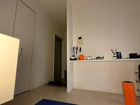 mel  mel online show from October 3, 2025, 3:02 pm