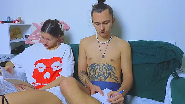 do u know them online show from November 14, 2025, 1:48 pm