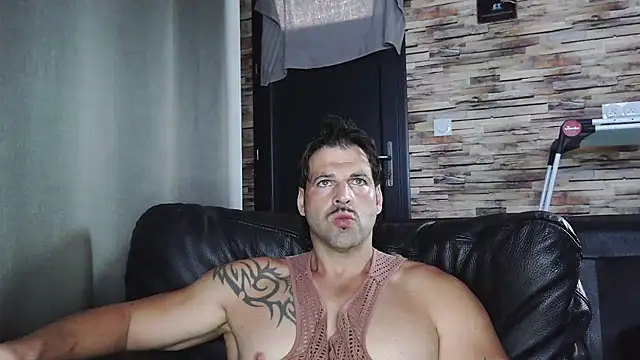 XxBigboybandxX online show from September 20, 2025, 7:57 am