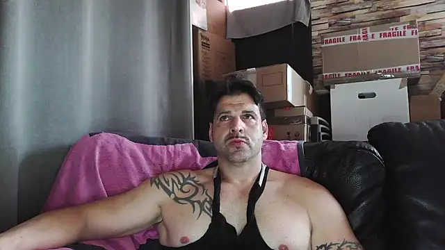 XxBigboybandxX online show from April 10, 2026, 2:57 pm