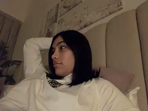 Snapshot of Jacquelinne_ chatting on January 17, 2025, 4:57 pm Jacquelinne online show from January 17, 2025, 4:57 pm