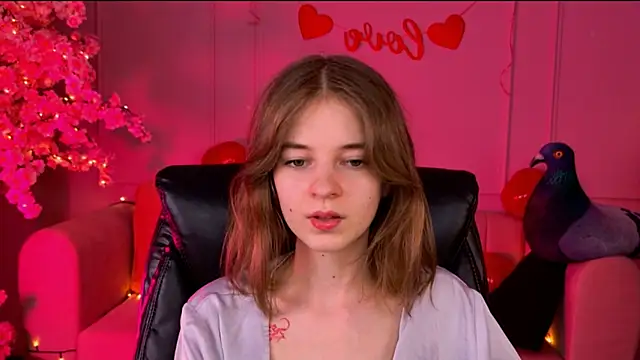 TinaDavil online show from February 15, 2025, 5:17 pm